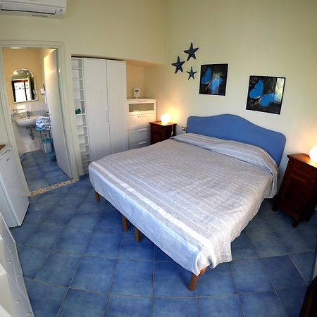 Residence Il Mandorlo Лакона Екстер'єр фото