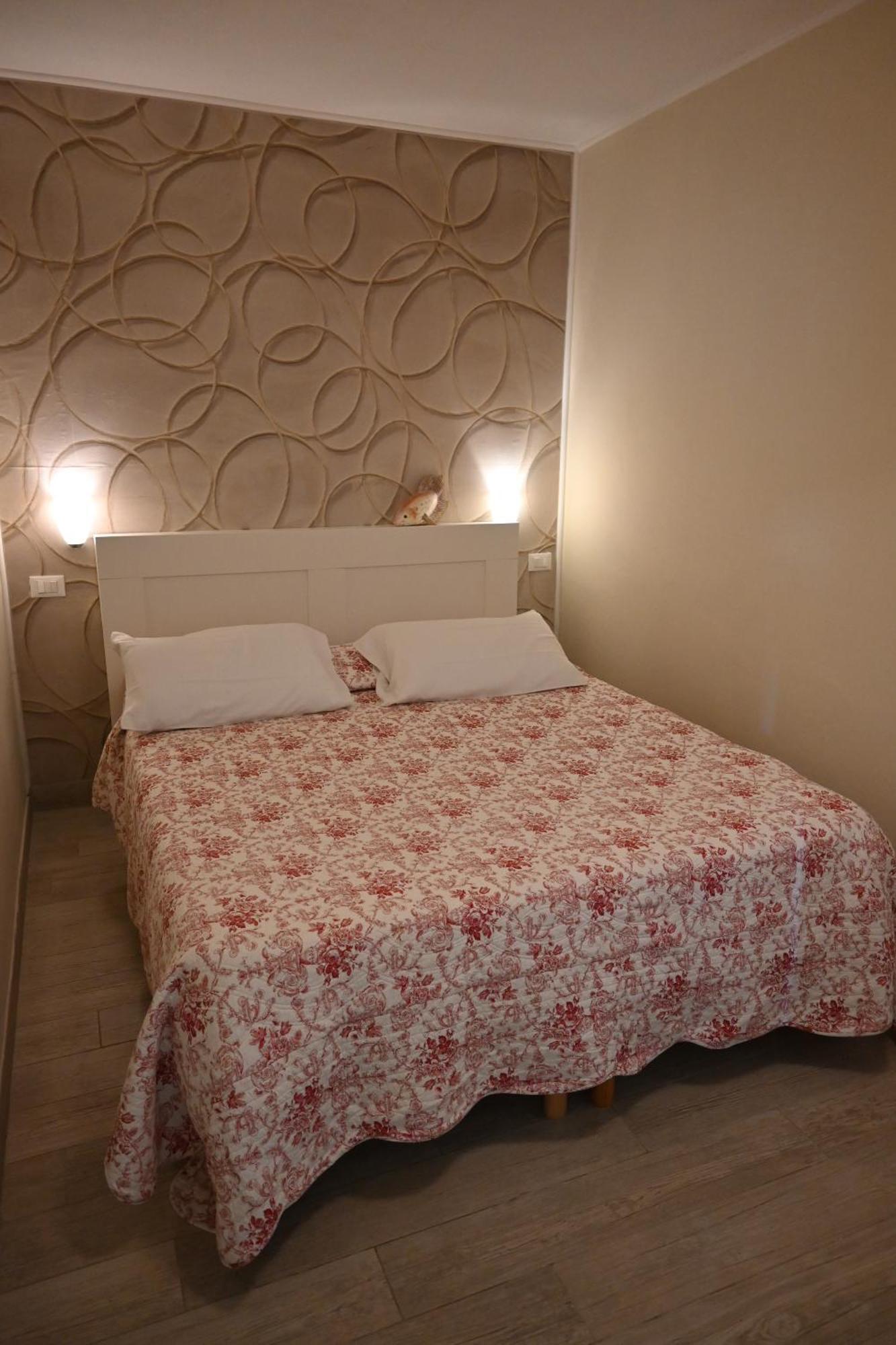 Residence Il Mandorlo Лакона Екстер'єр фото