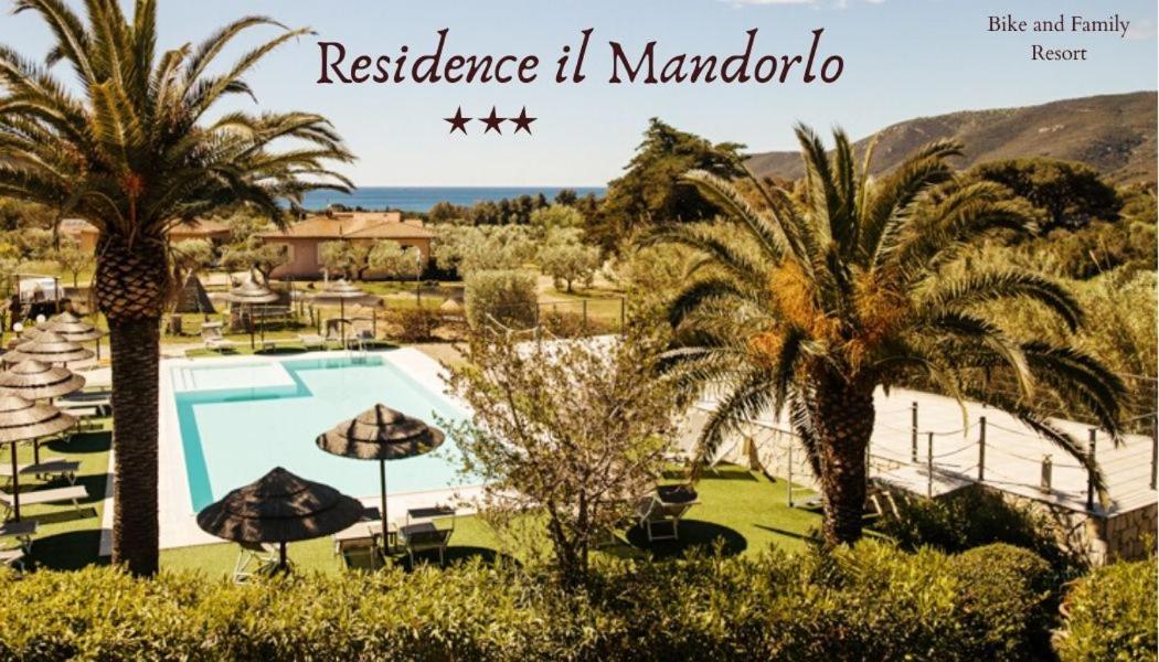 Residence Il Mandorlo Лакона Екстер'єр фото